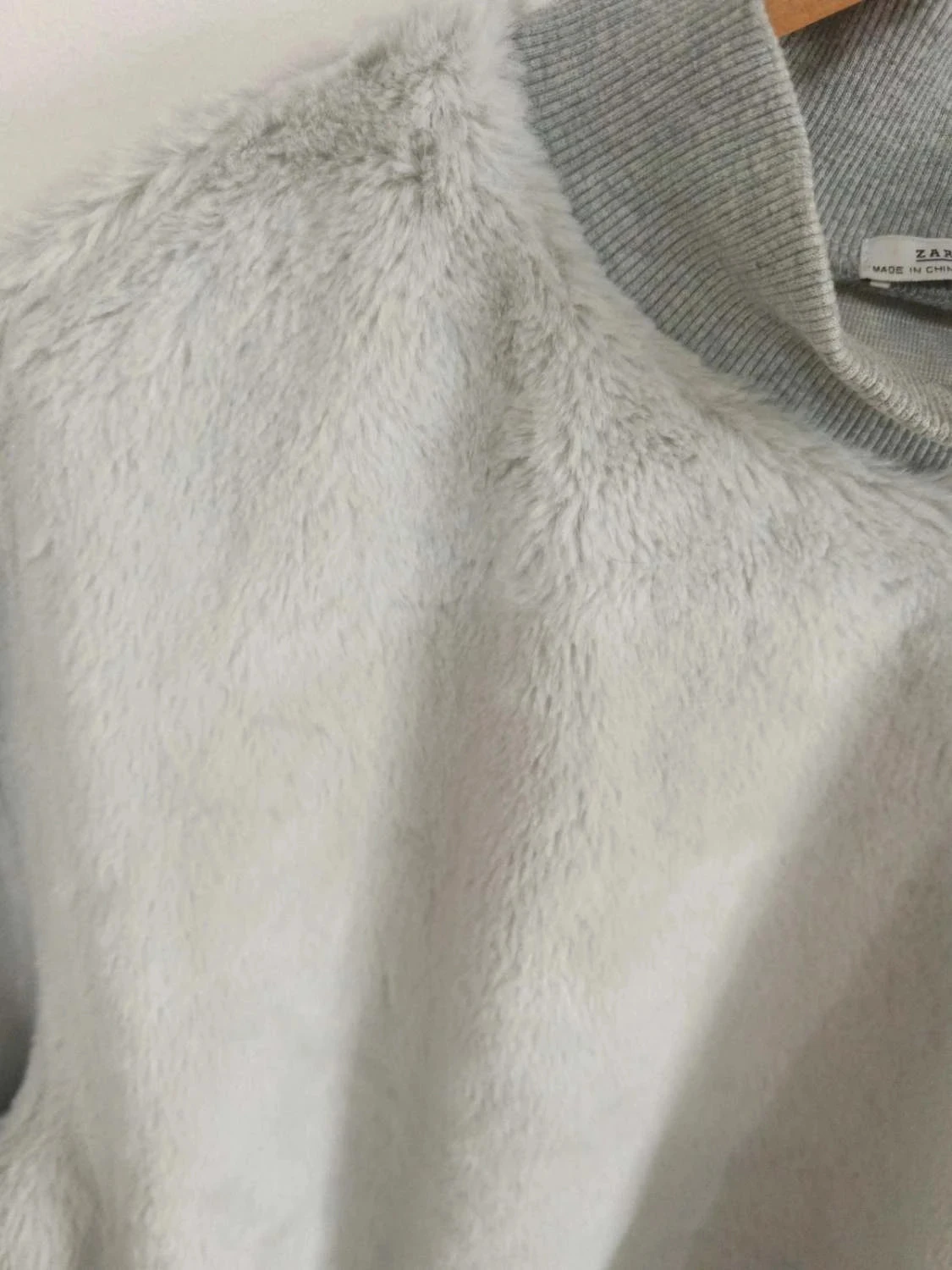 C131 grijze Zara hoodie L – photo 3